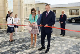 Azerbaijani president, his spouse attend opening of school in Baku - PHOTOS